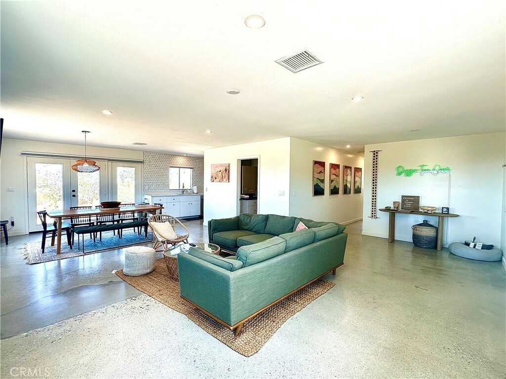 Property Photo:  1462 Oasis Road  CA 92285 