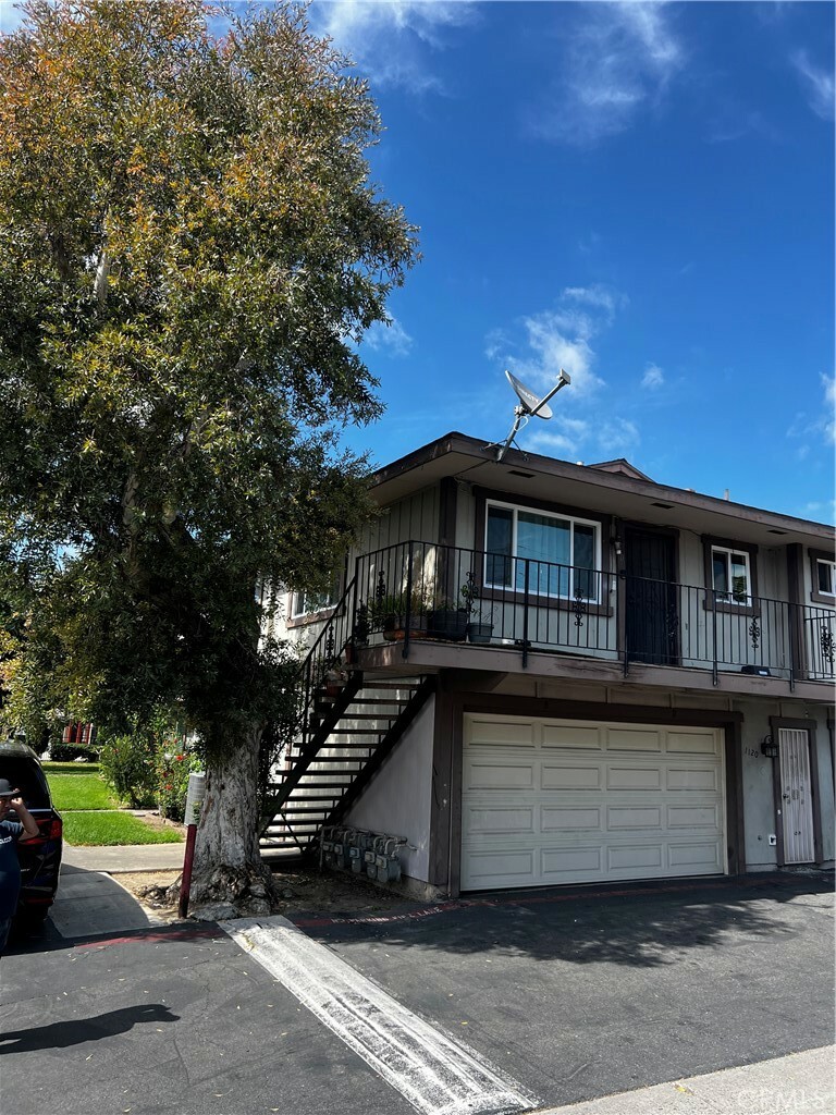 Property Photo:  1120 S Mantle Lane 8D  CA 92705 