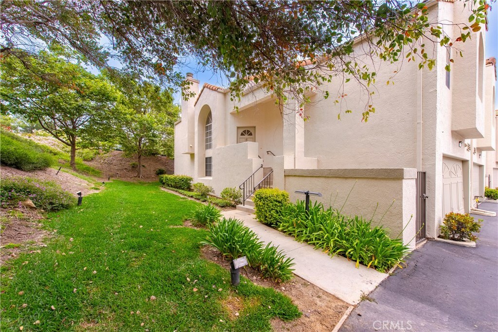 Property Photo:  22317 Golden Canyon Circle  CA 91311 