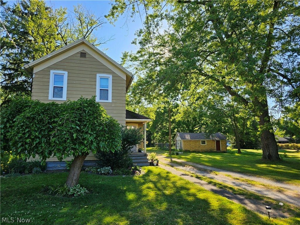 Property Photo:  768 Liberty Street  OH 44077 