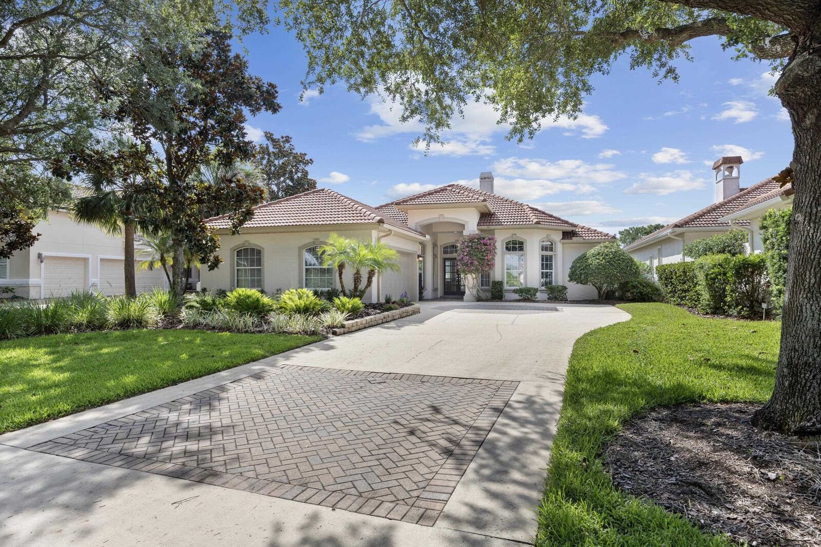 Property Photo: 348 Fiddlers Point Drive FL 32080