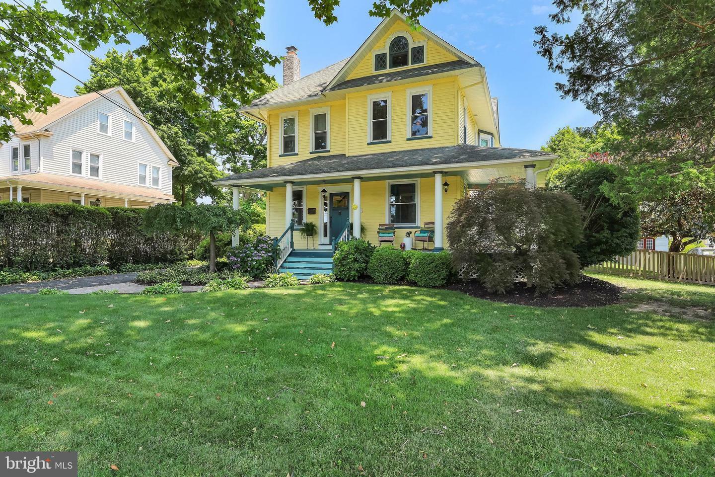 Property Photo:  211 E Atlantic Avenue  NJ 08035 