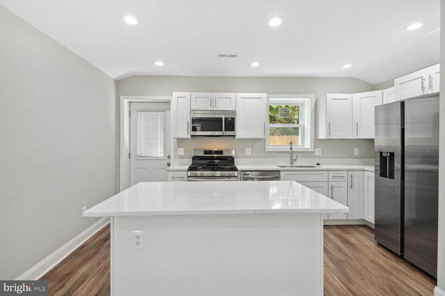 Property Photo: 7502 24th Avenue MD 20783