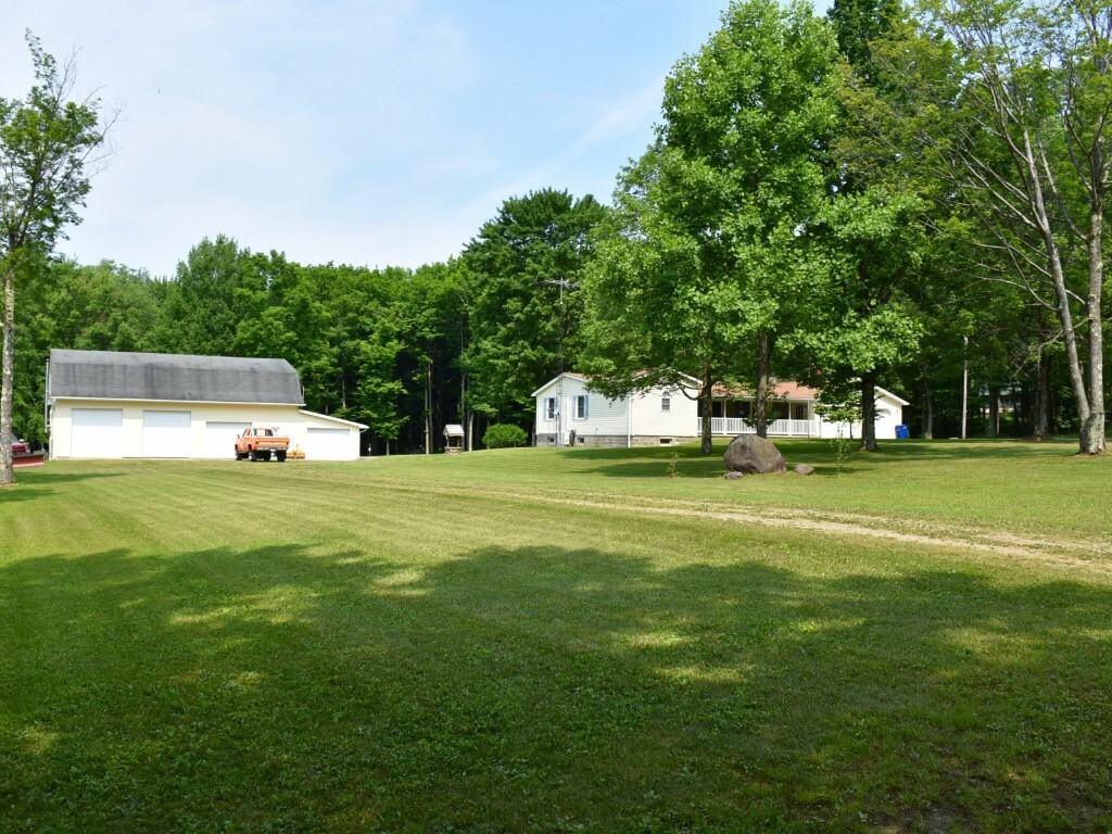 Property Photo:  16815 Huson Road  PA 16433 