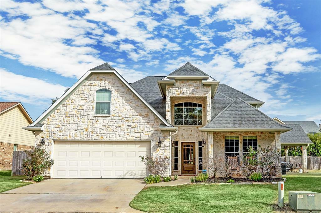 Property Photo: 5 Briar Patch Circle TX 77418