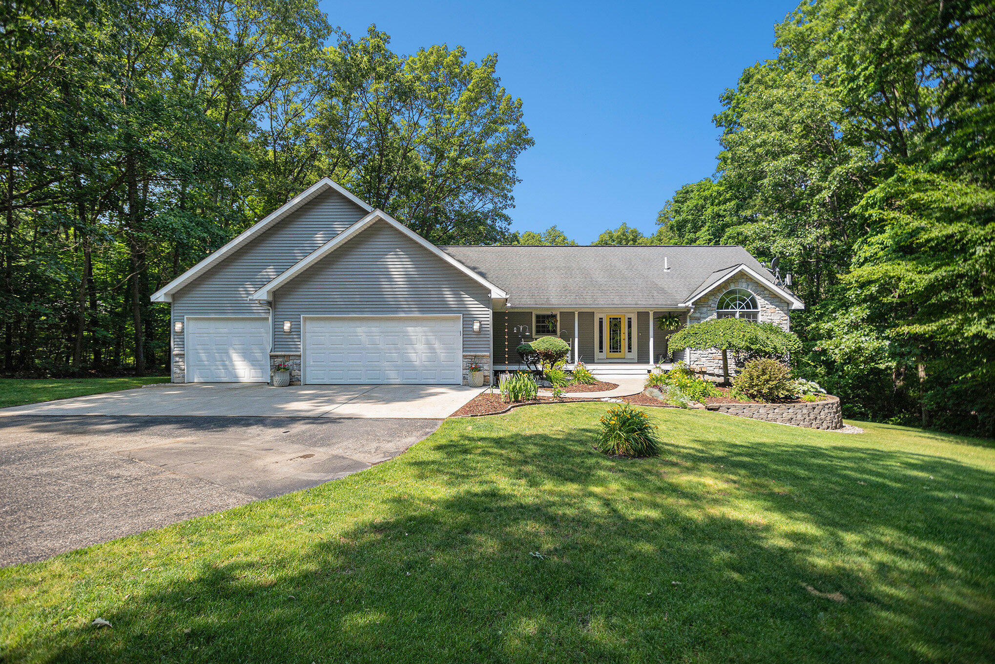 Property Photo:  7233 Owen Hills Drive  MI 49009 