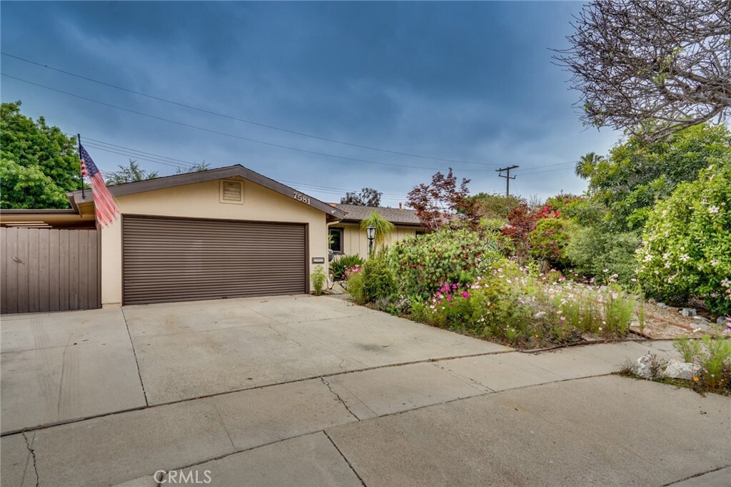 Property Photo: 7581 Quebec Drive CA 92648