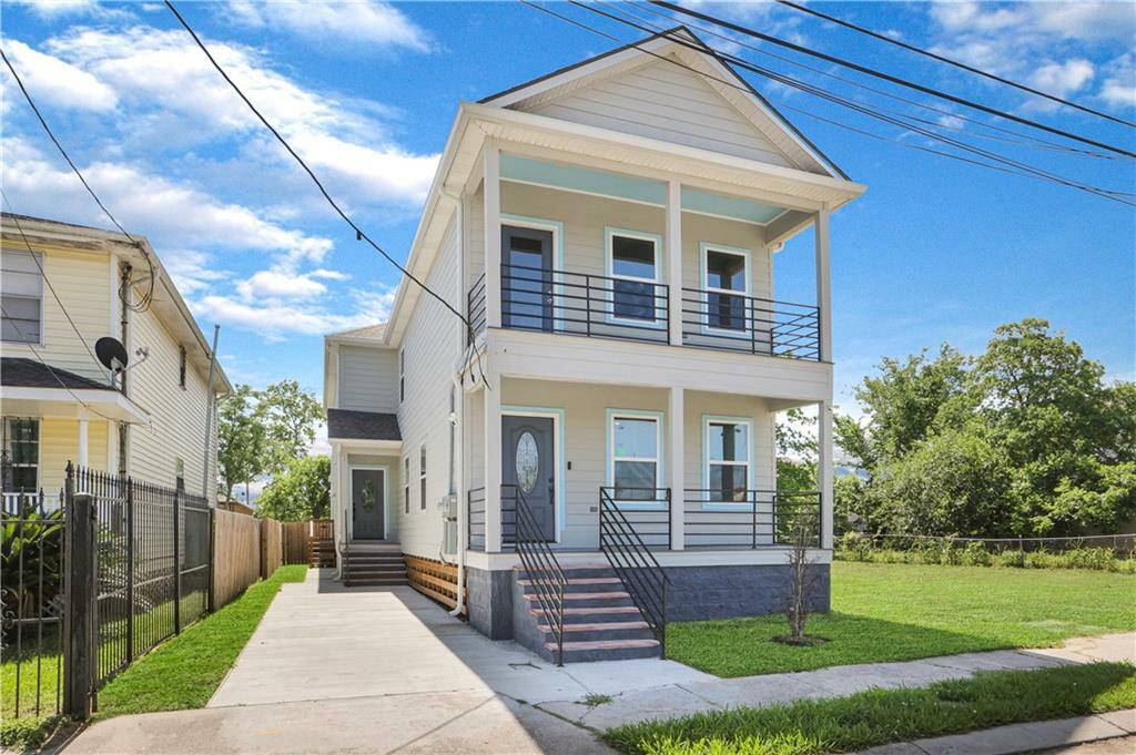 1223 Tupelo Street  New Orleans LA 70117 photo