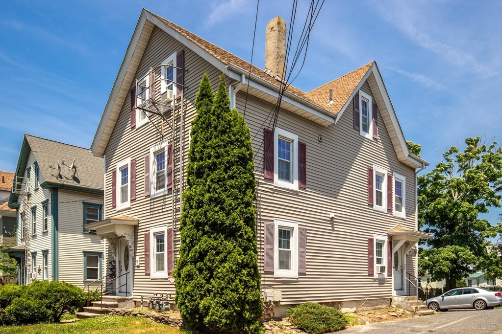 69 Tremont St.  Taunton MA 02780 photo
