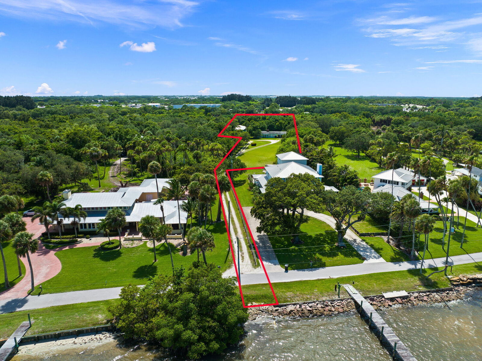 Property Photo:  3241 N Indian River Drive  FL 34946 