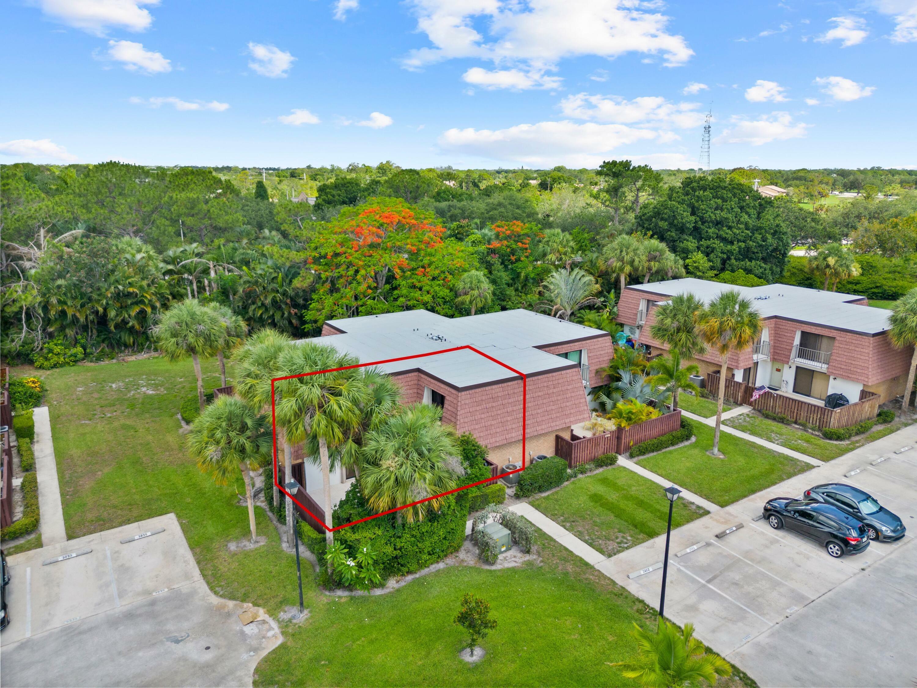 Property Photo:  3002 SW Sunset Trace Circle  FL 34990 