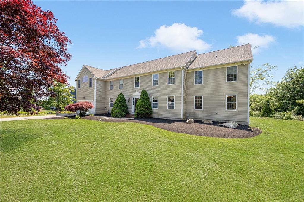 Property Photo:  626 Kettle Pond Drive  RI 02879 