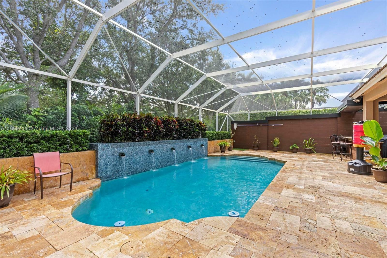 Property Photo:  3842 E Hibiscus St  FL 33332 