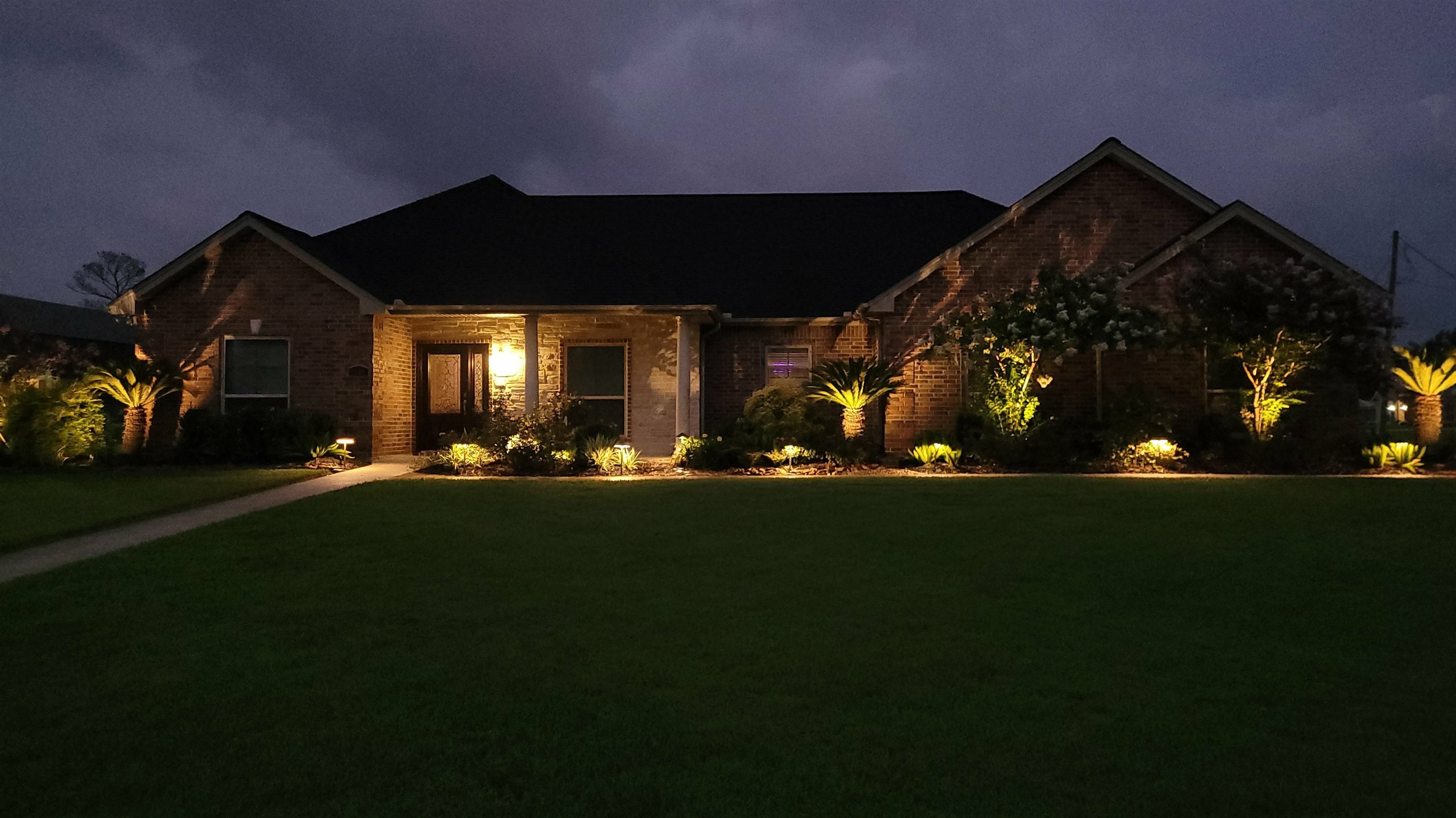 Property Photo:  3900 Plantation  TX 77630 