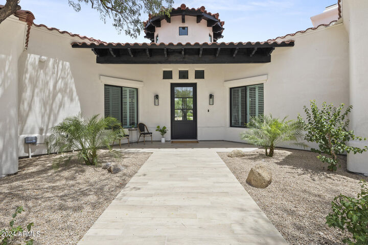 Property Photo: 8518 E Wood Drive AZ 85260