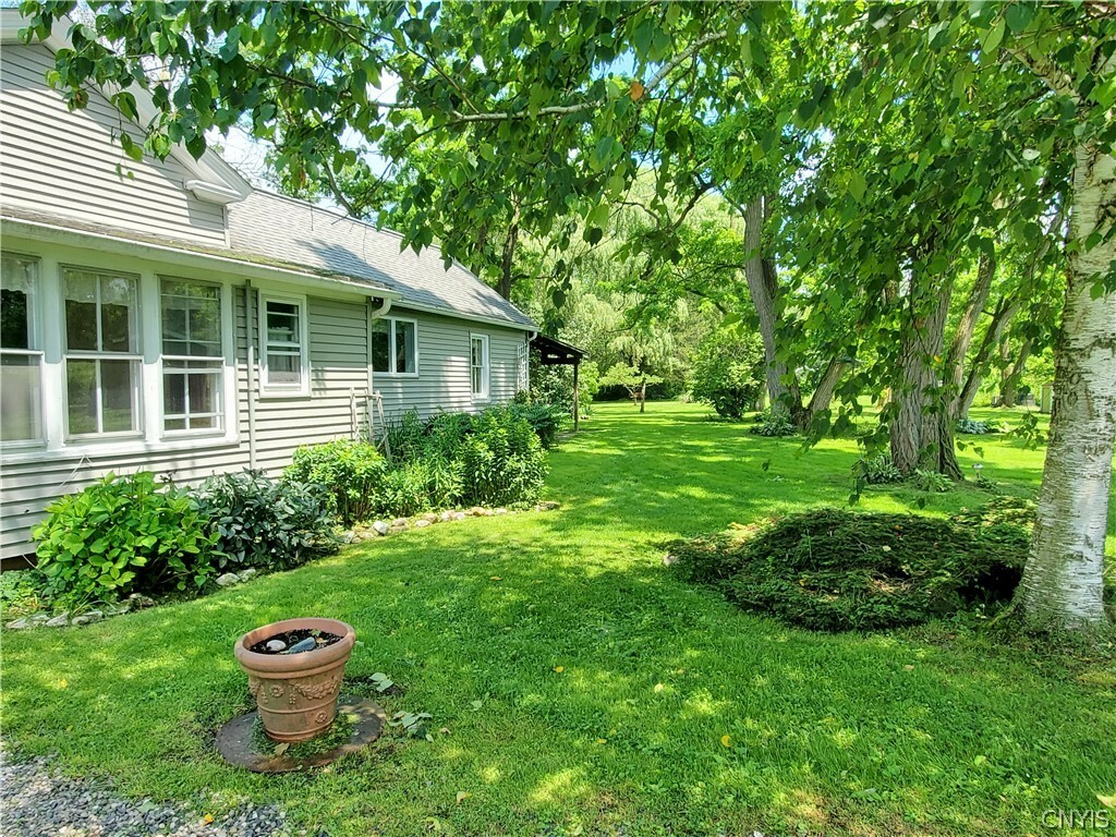 Property Photo:  349 Holden Road  NY 13092 