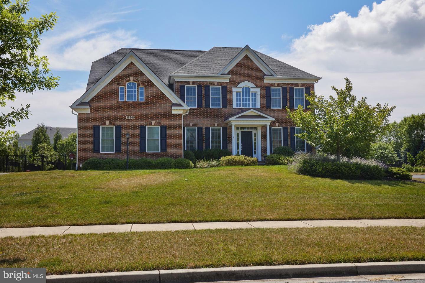Property Photo: 17605 Shores MD 20837