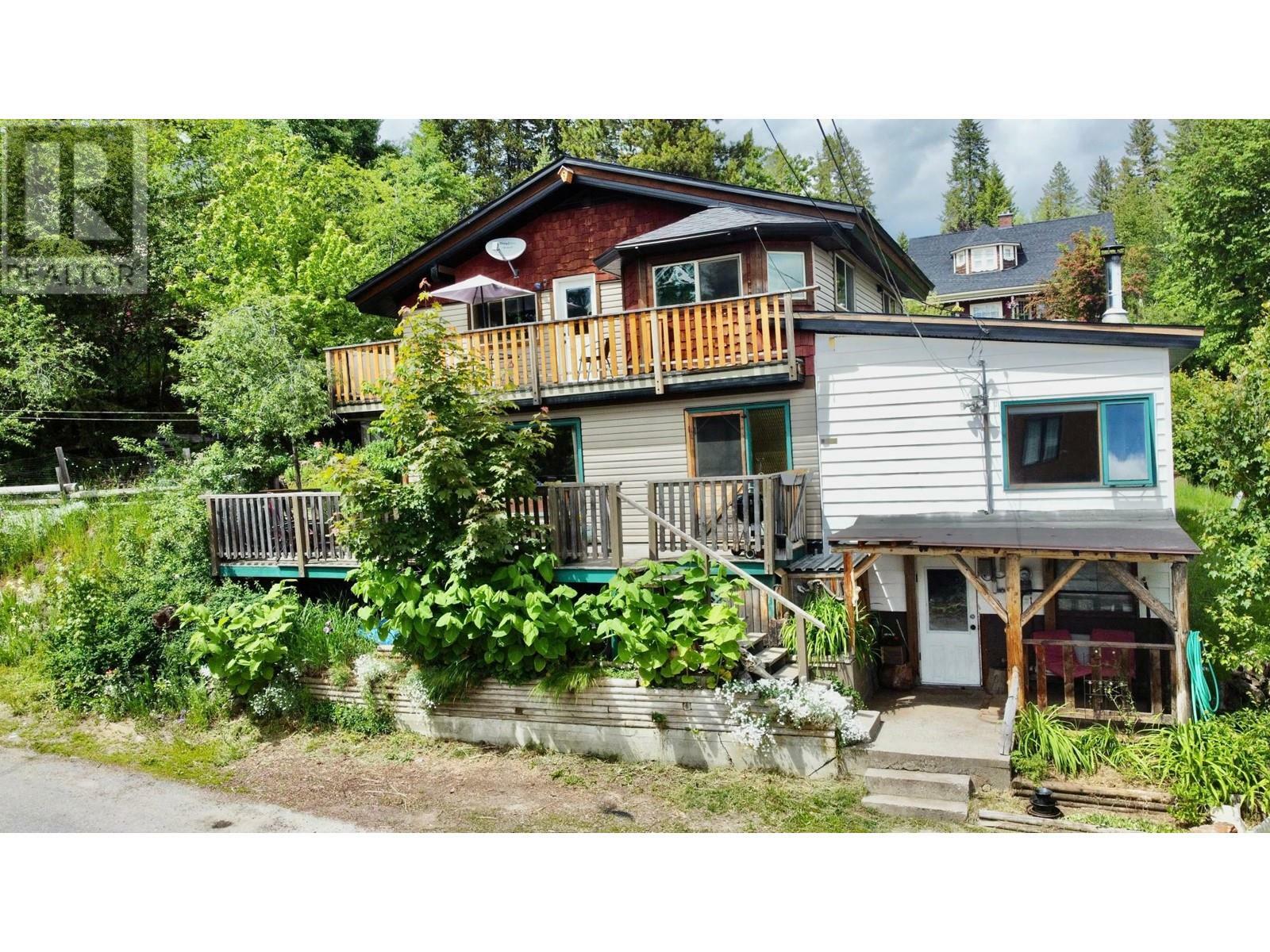 Property Photo:  1830 Fourth Avenue  BC V0G 1Y0 