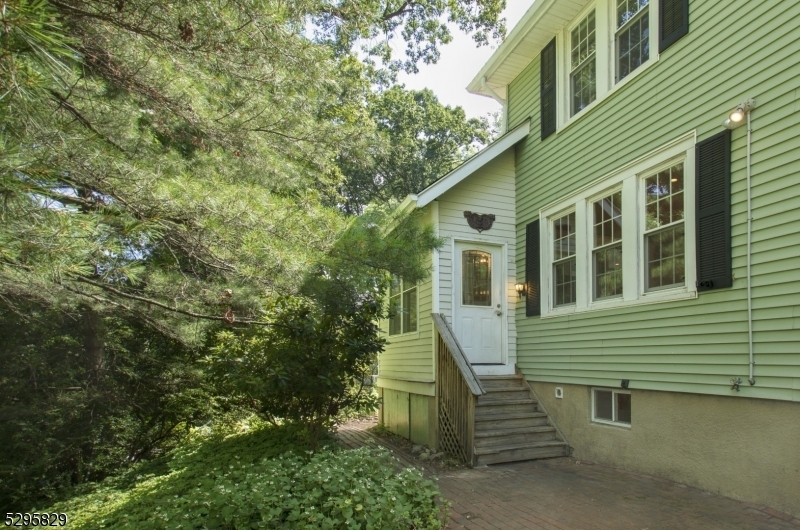 Property Photo:  36 Tisco Ave  NJ 08829 