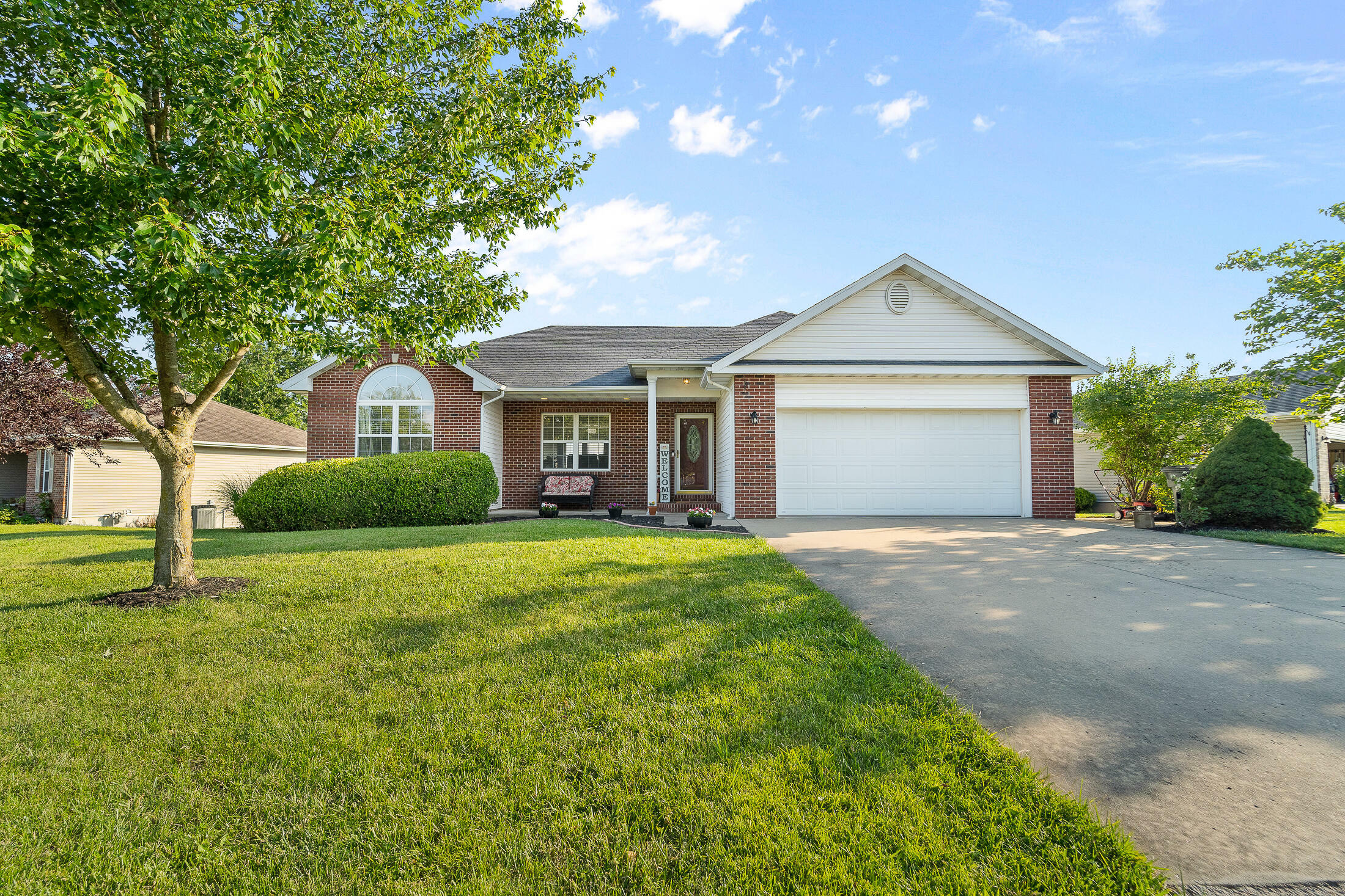 Property Photo:  690 Gregory Lane  MO 65251 