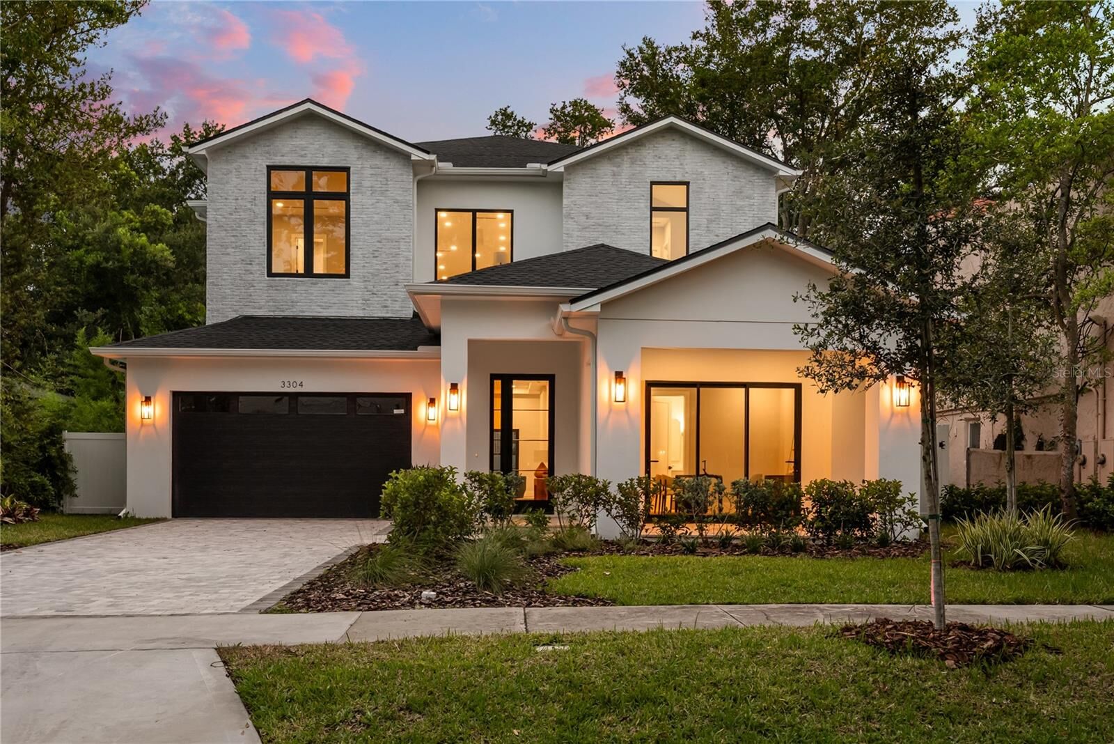 Property Photo:  3304 Harrison Avenue  FL 32804 
