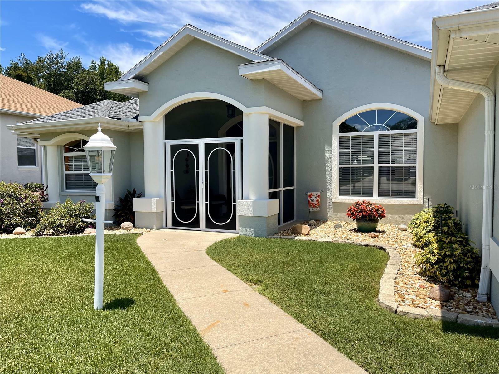 Property Photo: 213 W Romany Loop FL 34465