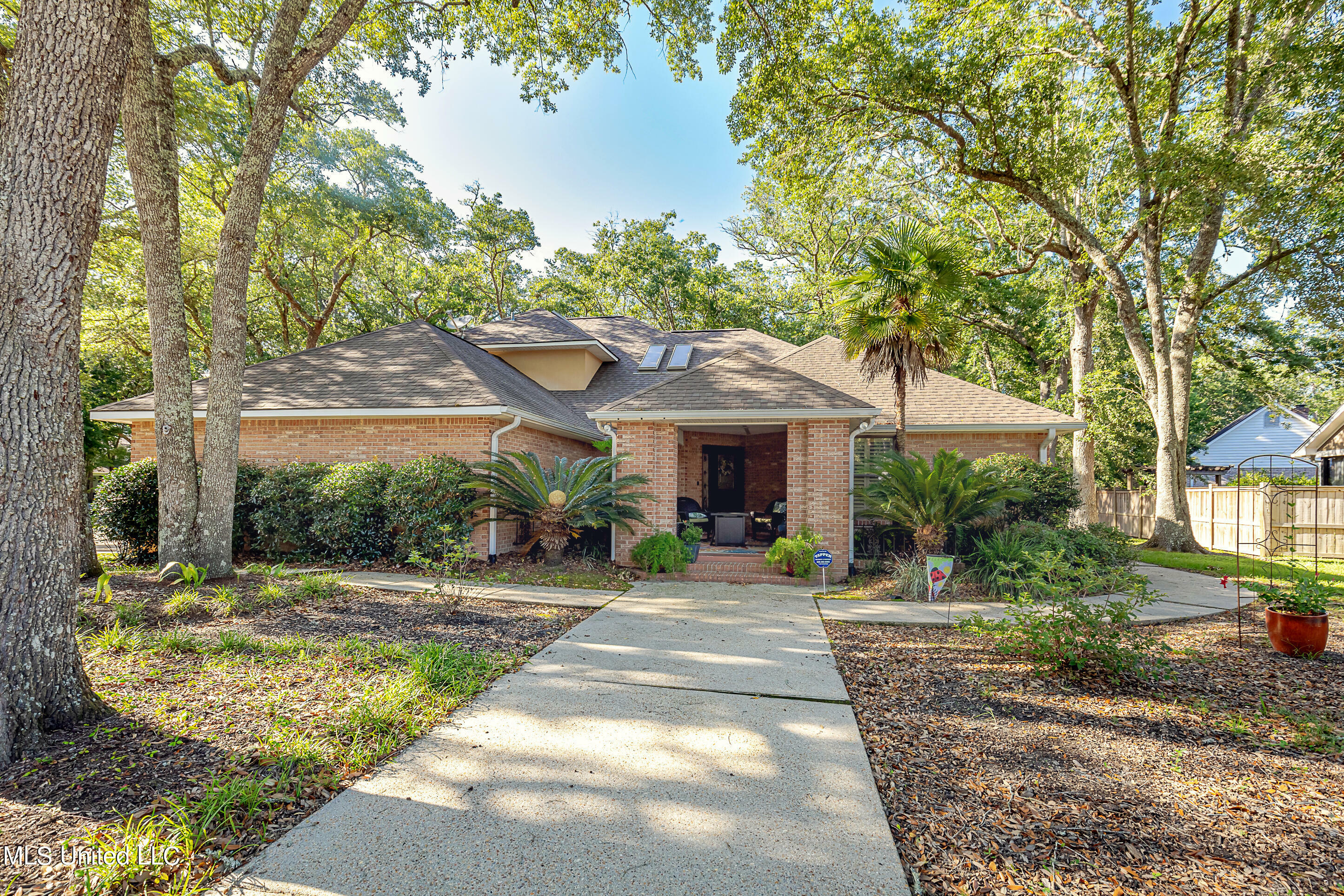 Property Photo:  3817 Chaumont Circle  MS 39564 