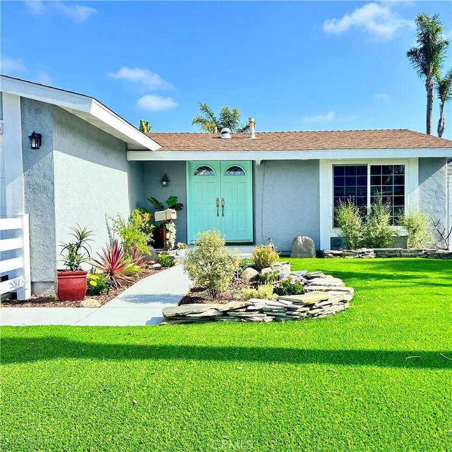 Property Photo:  9102 Warfield Drive  CA 92646 