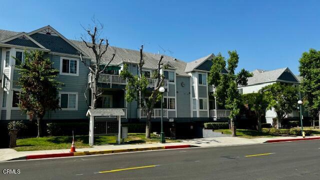 Property Photo:  152 W Lemon Avenue A  CA 91016 