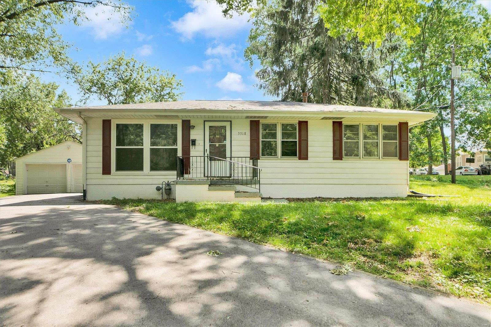 Property Photo:  3318 Vernier Avenue  IL 62226 