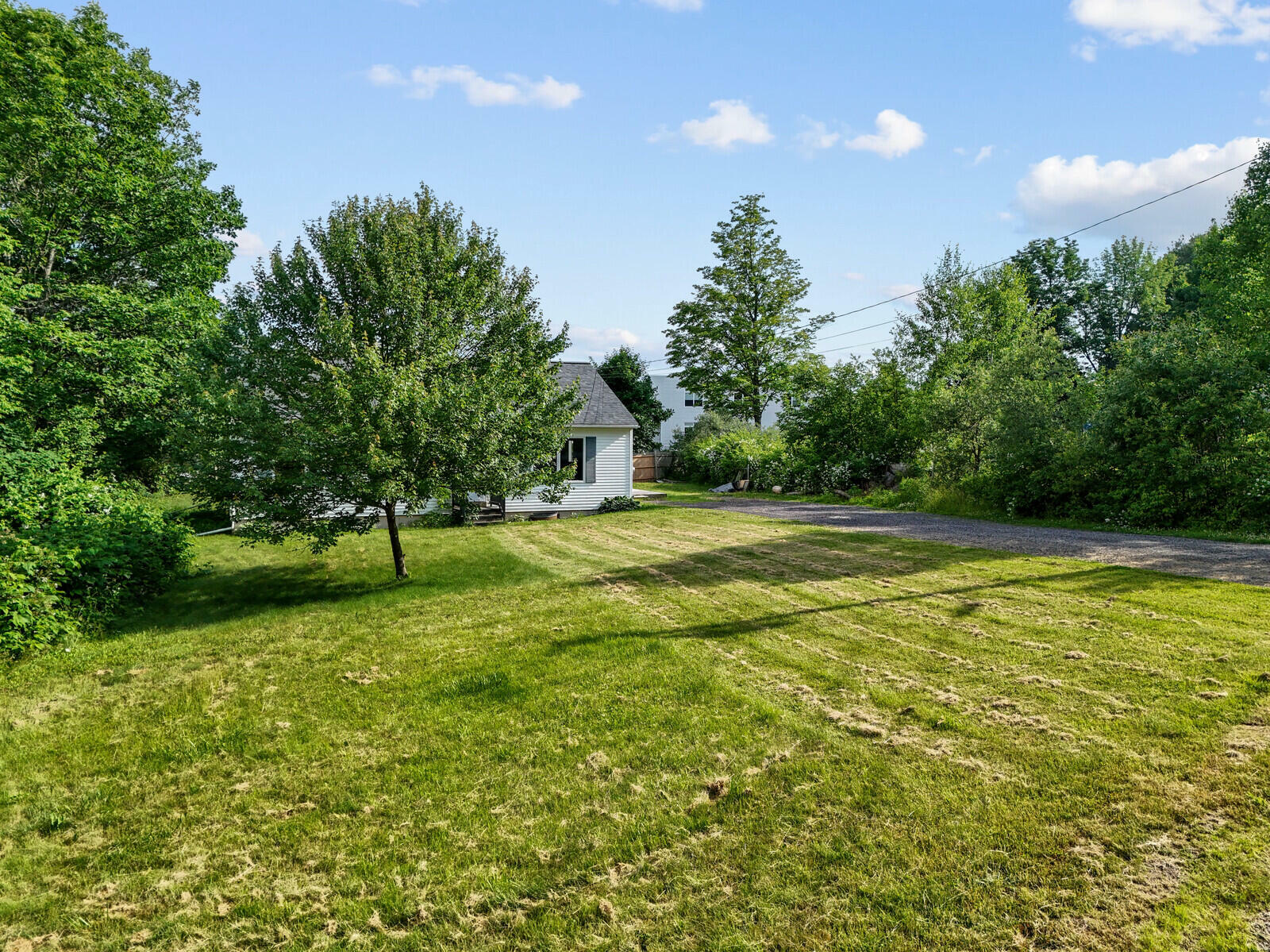 Property Photo:  15 West Hill Terrace  ME 04345 