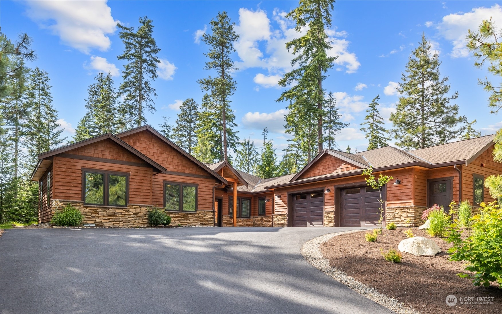 Property Photo:  31 Kokanee Loop  WA 98922 