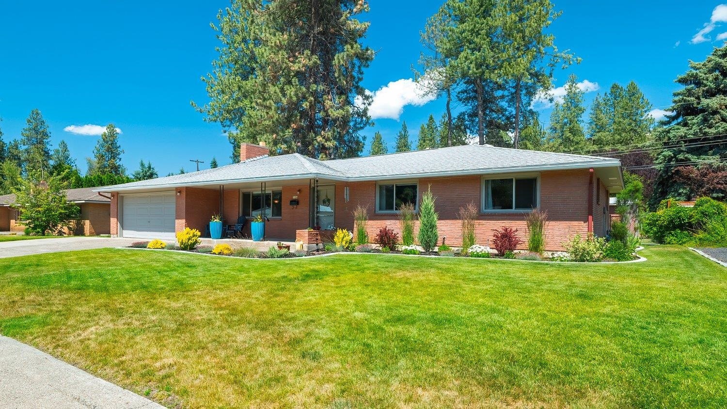 Property Photo: 7124 N Fotheringham St WA 99208