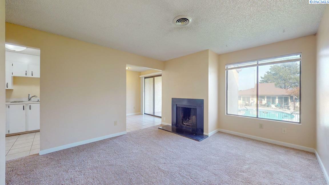 Property Photo:  303 Gage Blvd #232  WA 99352 