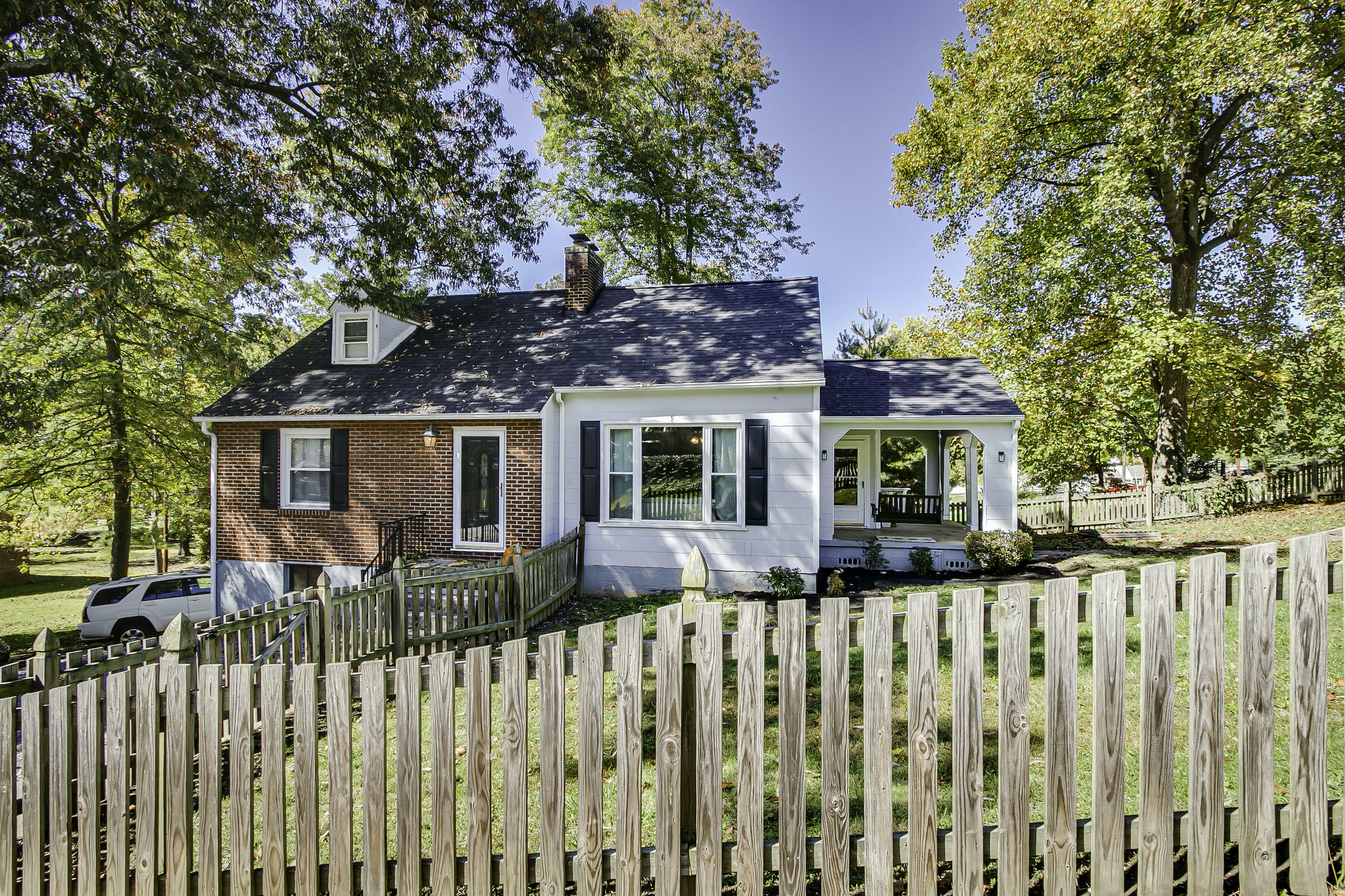 Property Photo:  2136 Cypress Street  TN 37664 