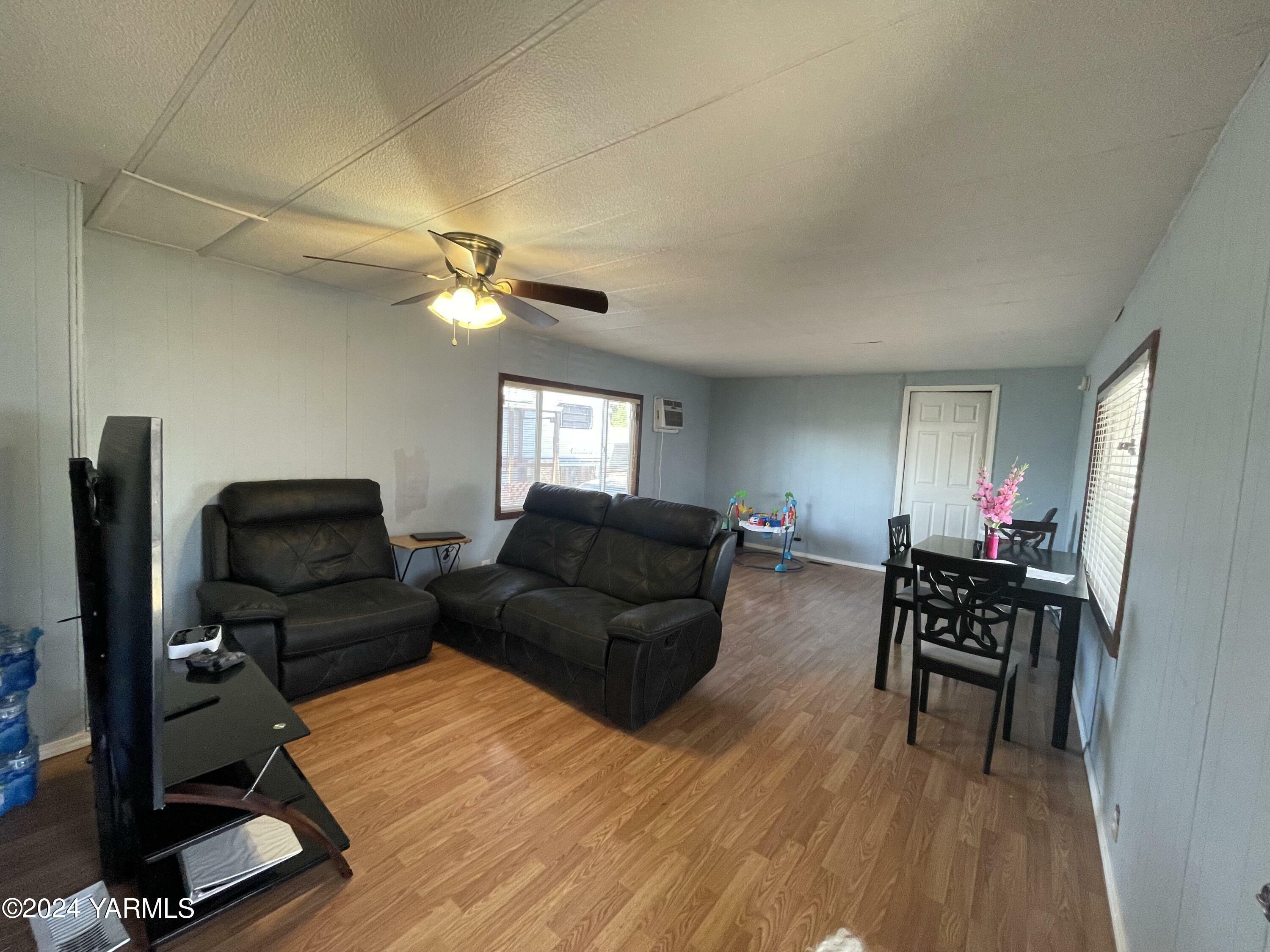 Property Photo:  2700 Fruitvale Blvd 54  WA 98902 