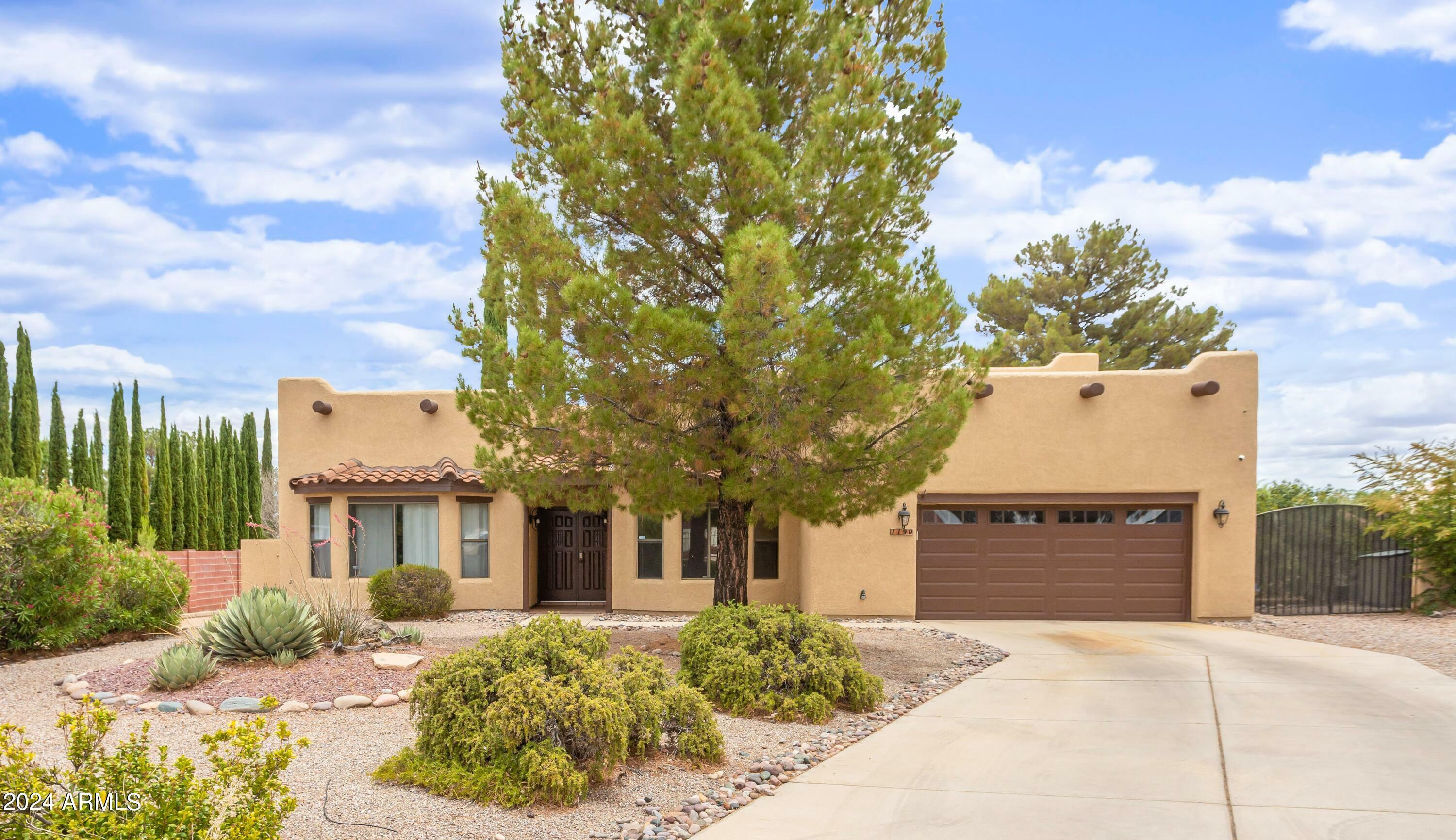 Property Photo:  1190 Exeter Drive  AZ 85635 