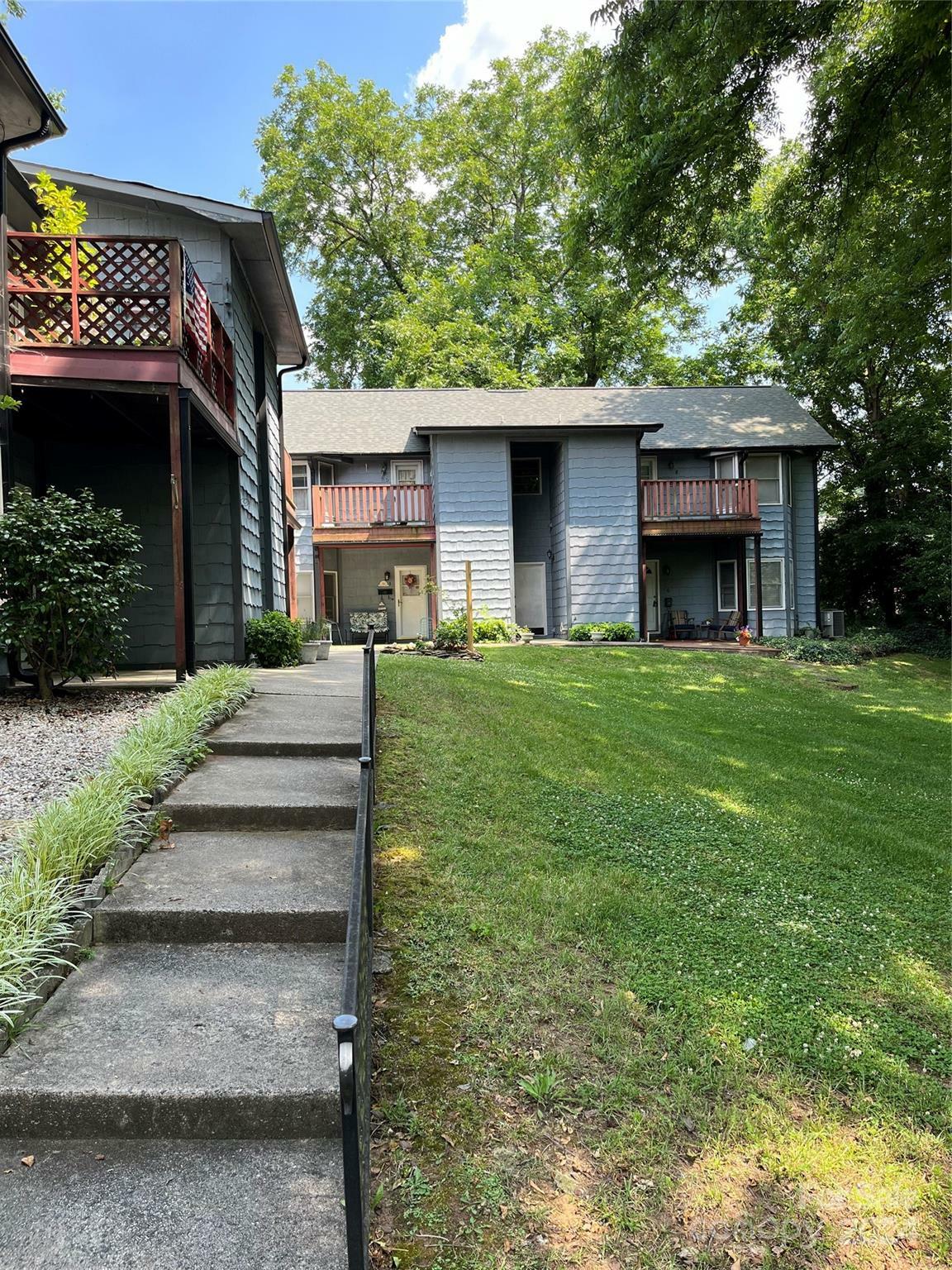 Property Photo:  228 N Ellis Street 5  NC 28144 