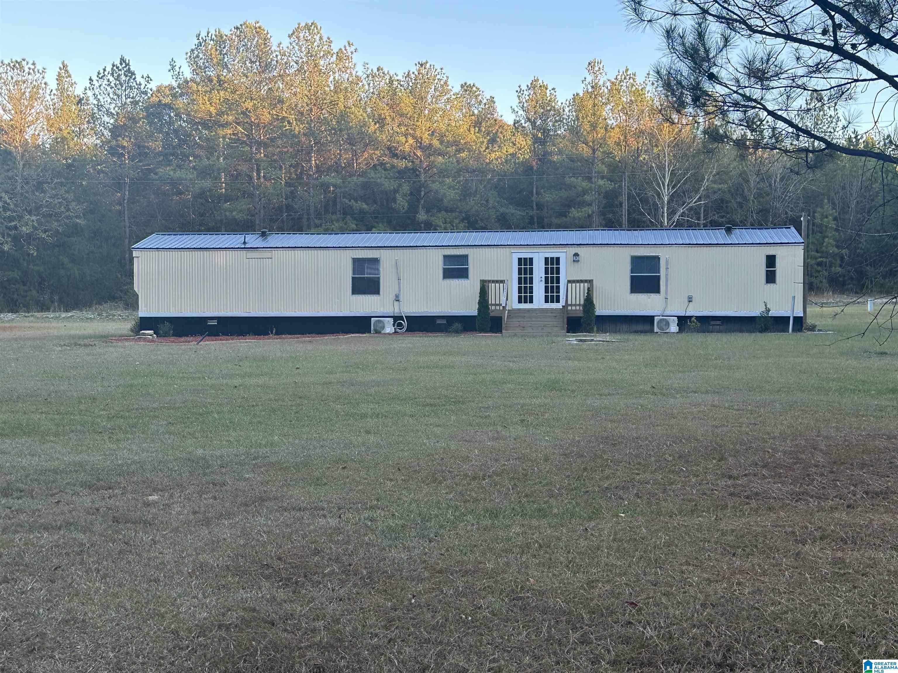 Property Photo:  5815 County Road 19  AL 36272 