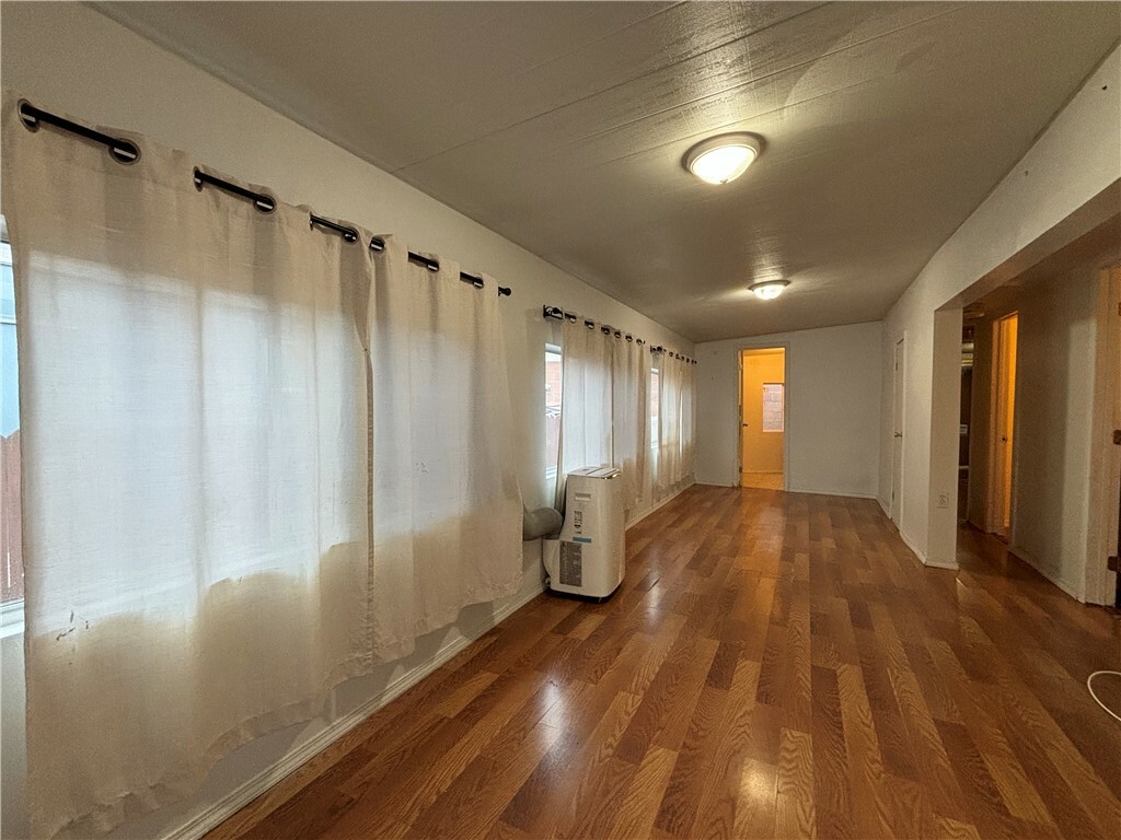 Property Photo:  1424 W 135th Street C5  CA 90249 