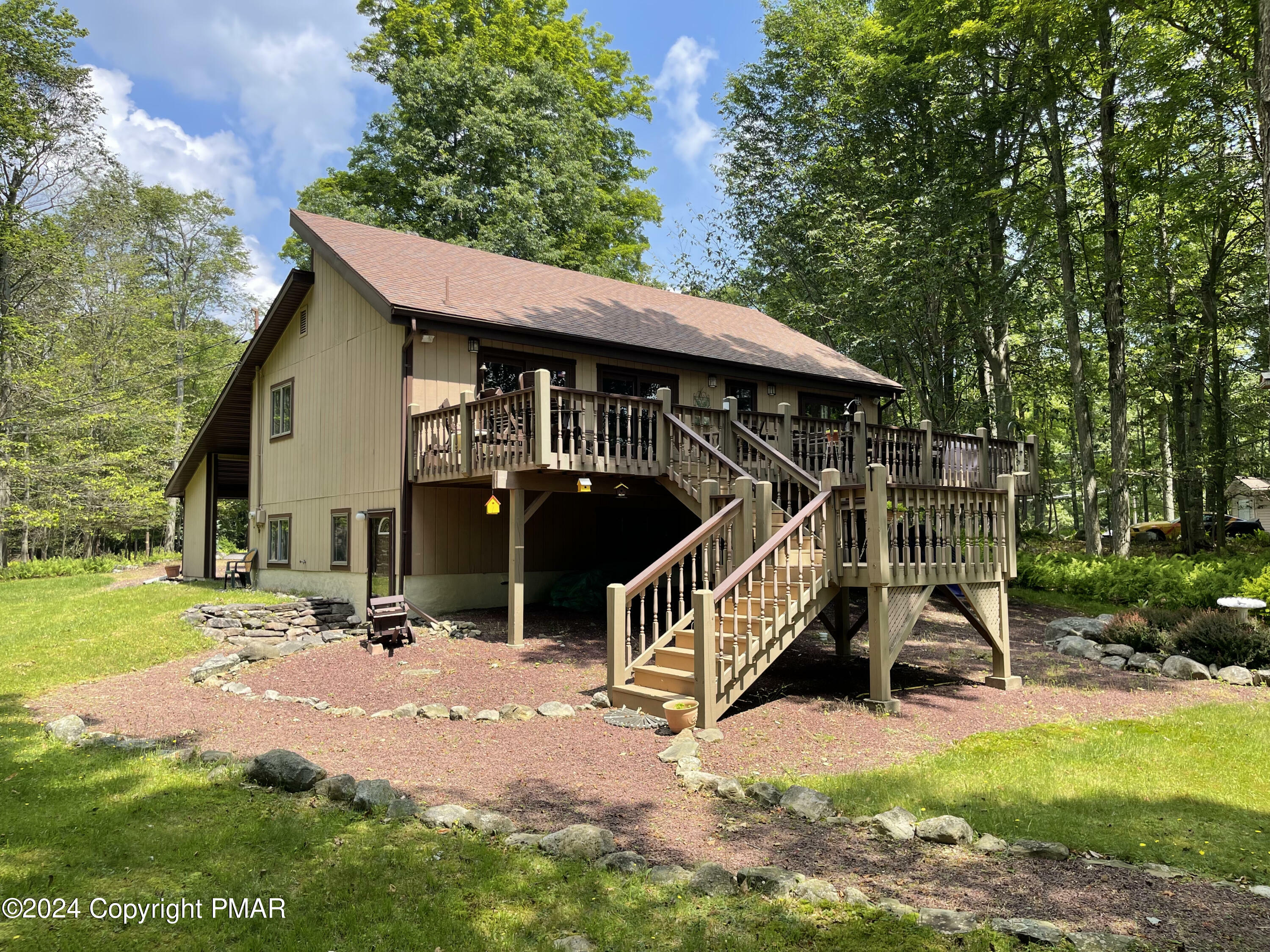 Property Photo: 78 Ingrid Drive PA 18424