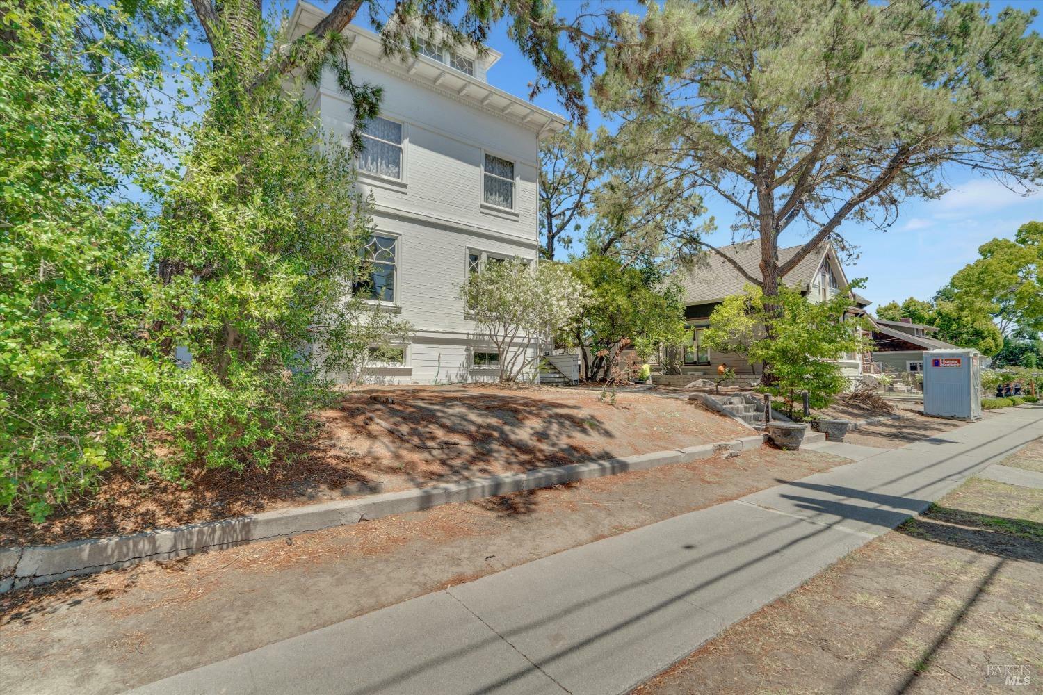 Property Photo:  107 E J Street  CA 94510 