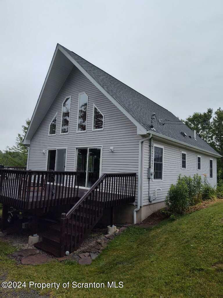 Property Photo:  354 Minnow Drive  PA 18847 