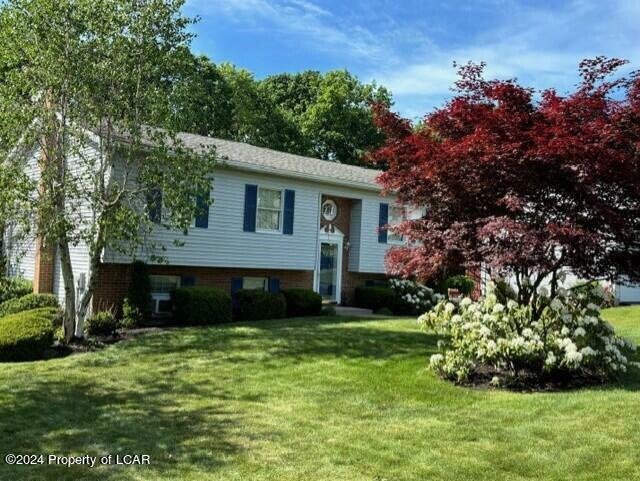 16 Valley View Drive  Mountain Top PA 18707 photo