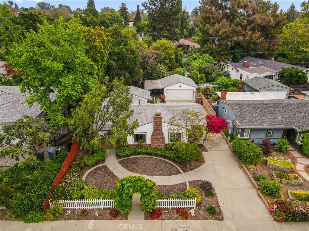 Property Photo: 1390 N Indian Hill Boulevard CA 91711