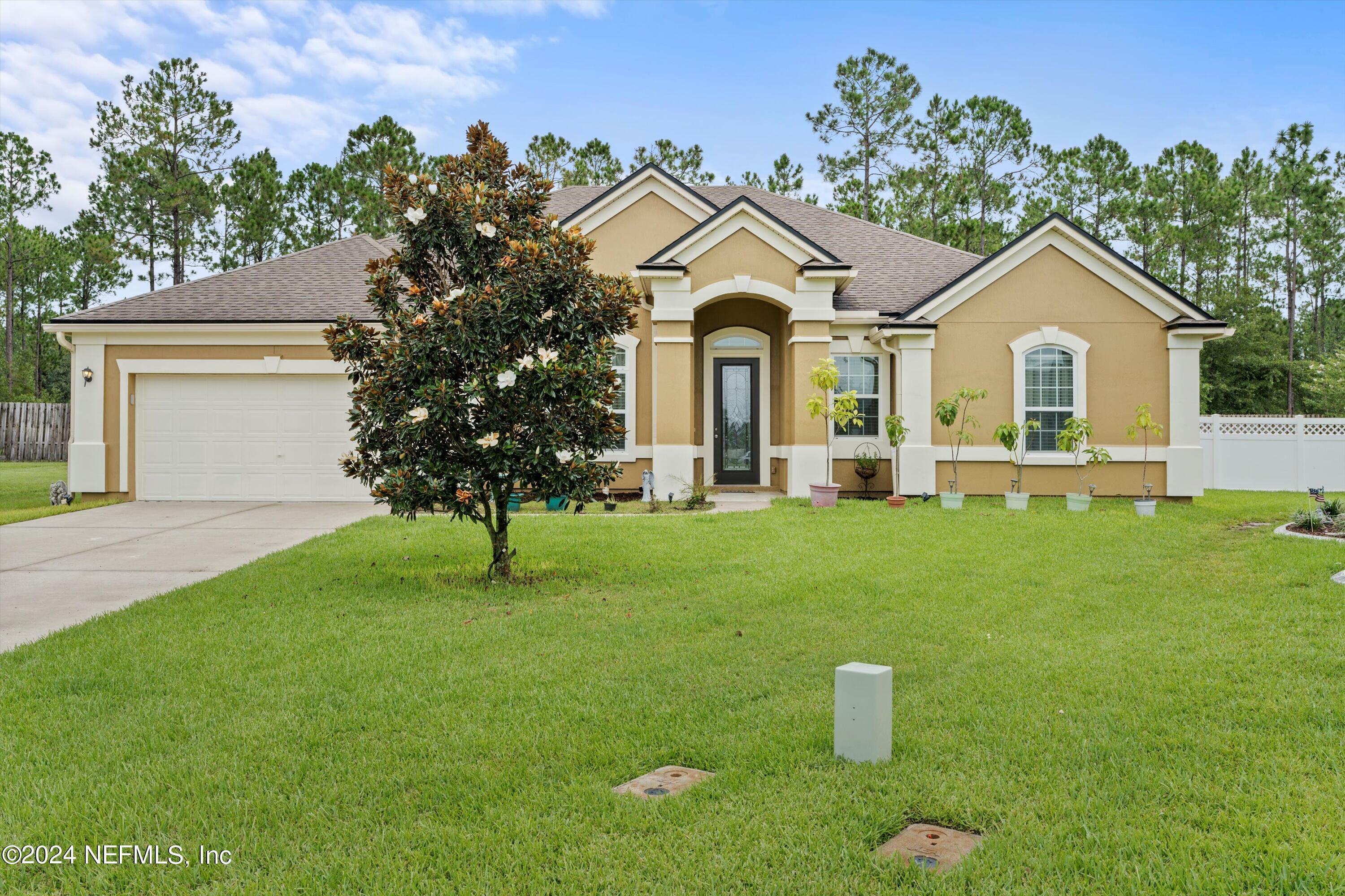 Property Photo:  424 Rondel Cove  FL 32065 