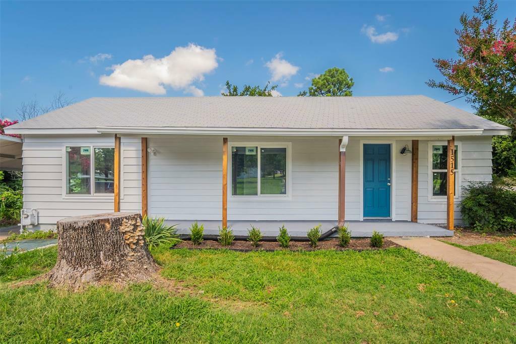 Property Photo:  1515 N Elm Street  TX 76086 