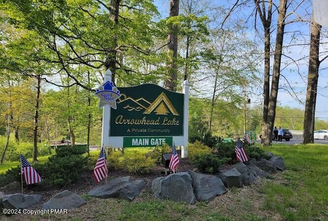 Property Photo:  7-1710-17 Minisink Dr  PA 18347 