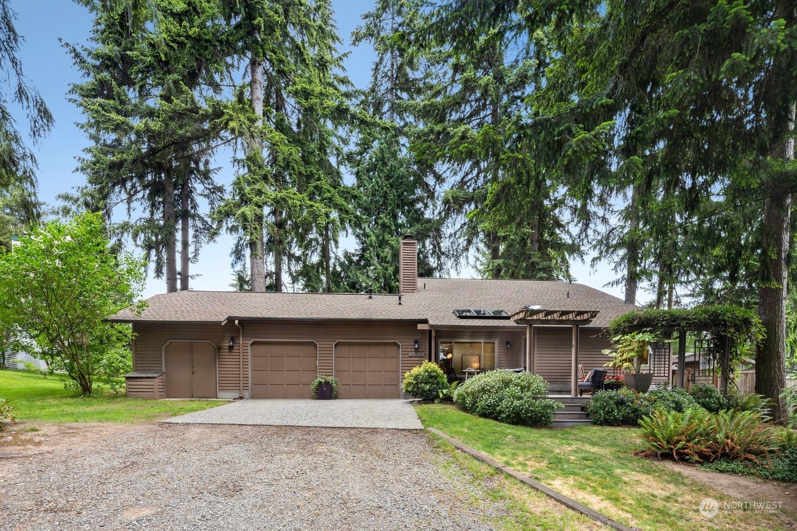 Property Photo:  24008 23rd Avenue W  WA 98021 