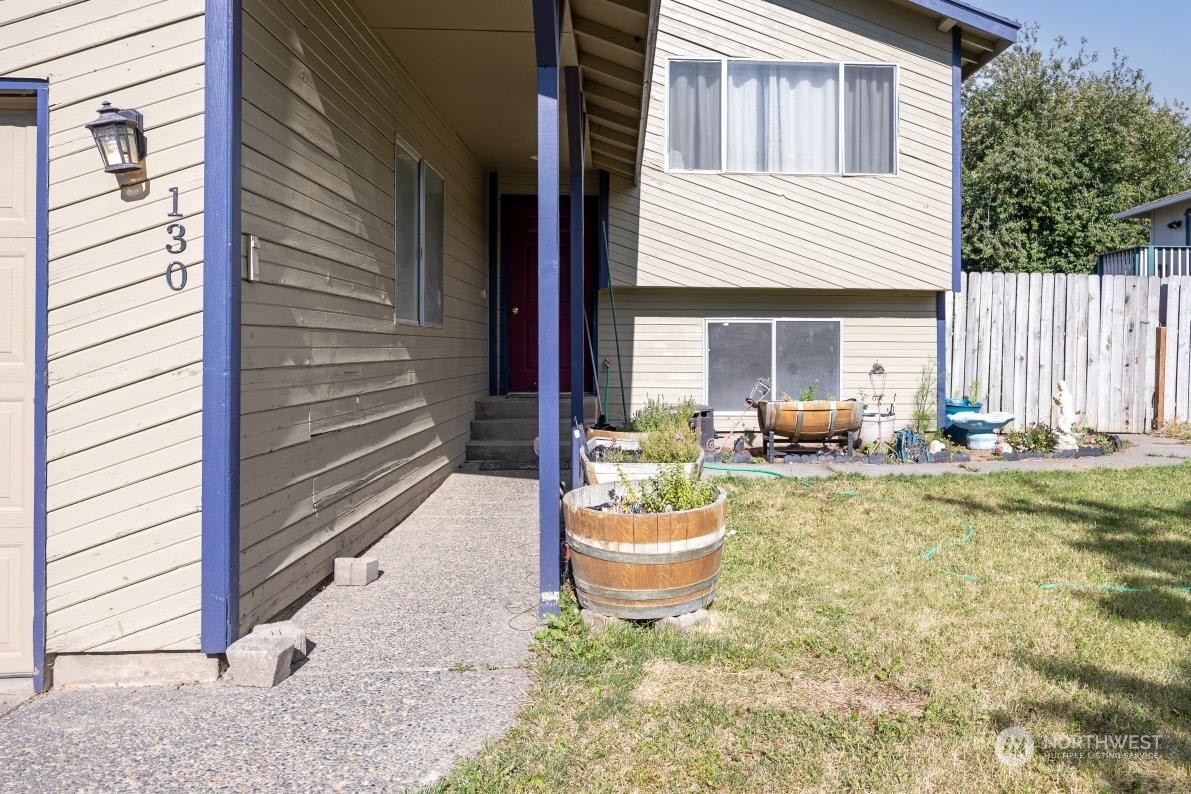 Property Photo: 130 Lamb Court NW OR 97862